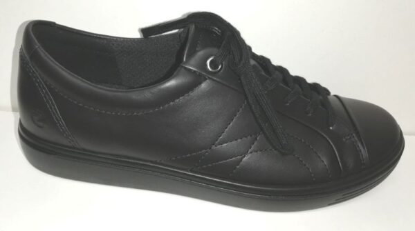 Ecco sneaker