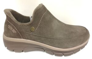 Skechers kävelykenkä