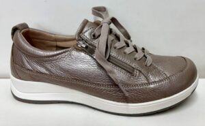 Caprice kävelykenkä