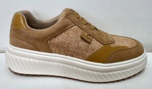 Caprice kävelykenkä