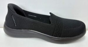 Skechers kävelykenkä