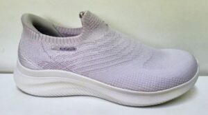 skechers kävelykenkä