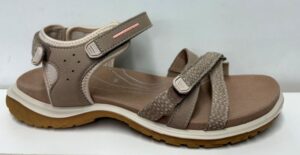 ecco offroad roam sandaali